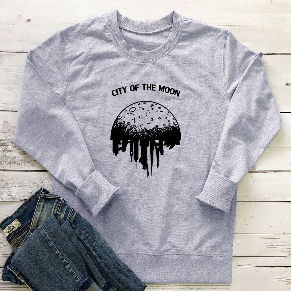 Moon print round neck long sleeved sweatshirt